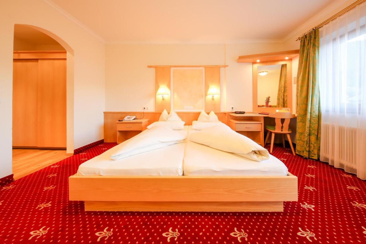 Hotel Superior Persal 3*