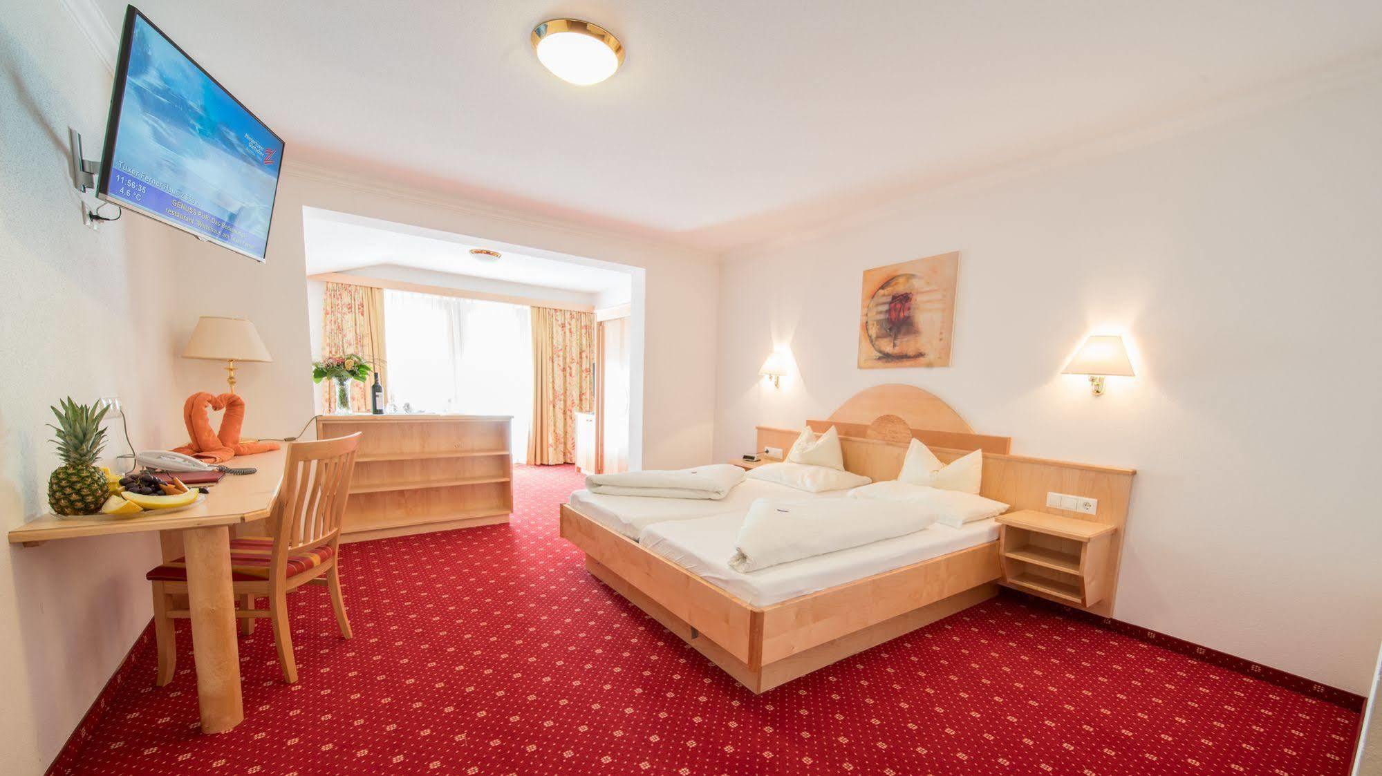 Hotel Superior Persal 3*
