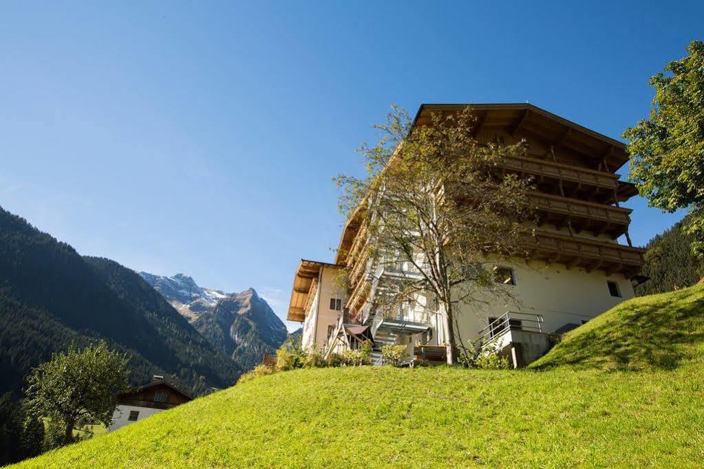 Persal Hotel 3*